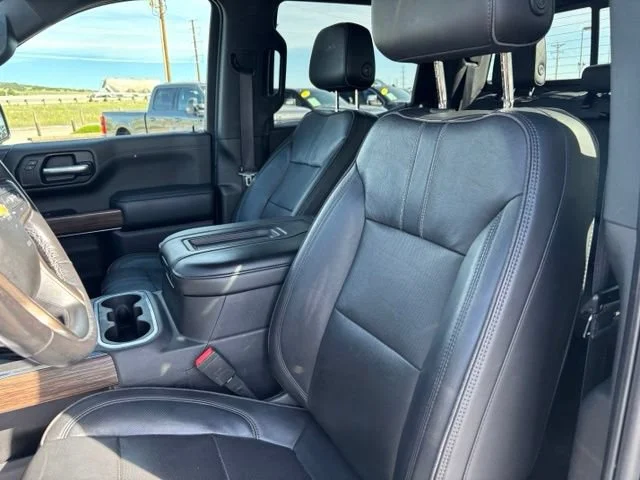 Used 2019 BLACK Chevrolet High Country image 13