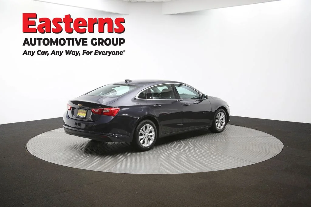 Used 2023 Gray Chevrolet LT image 39