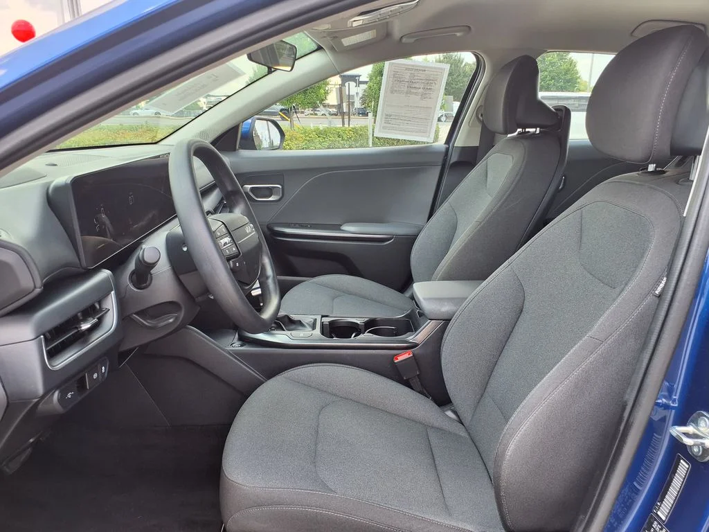 Used 2025 Blue Kia LXS image 14