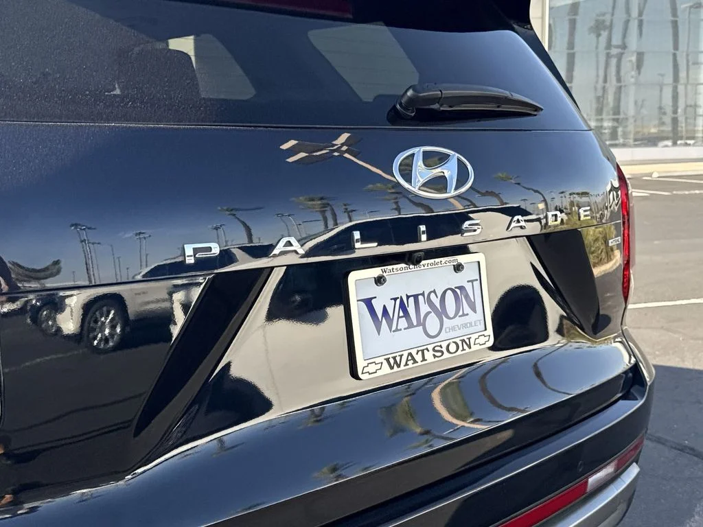 Used 2023 White Hyundai SEL image 33