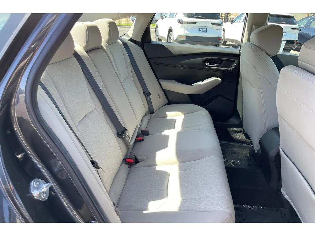 Used 2024 Meteorite Gray Metallic Honda LX image 17