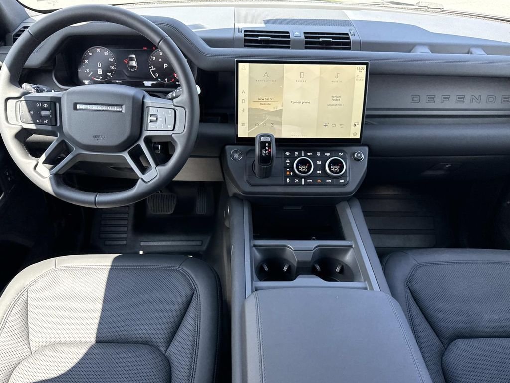 New 2026 Santorini Black Land Rover S image 2