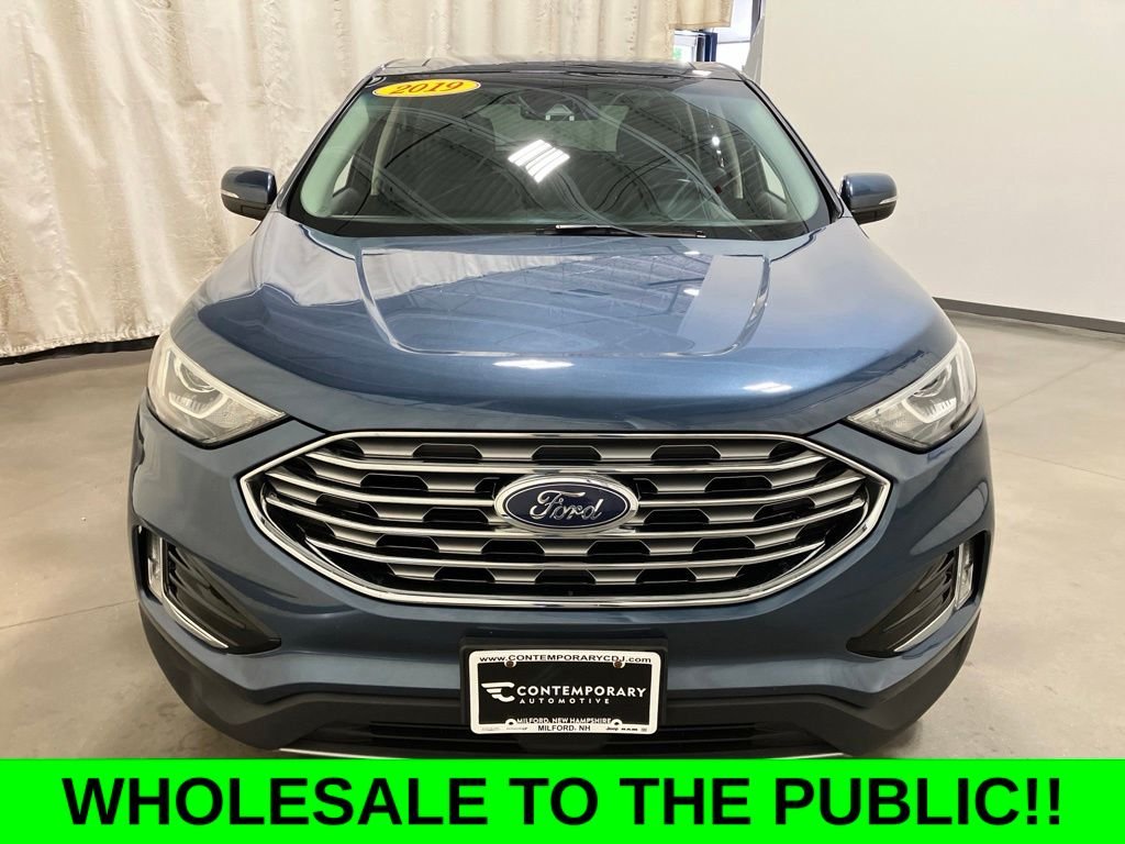 Used 2019 Blue Ford SEL image 19
