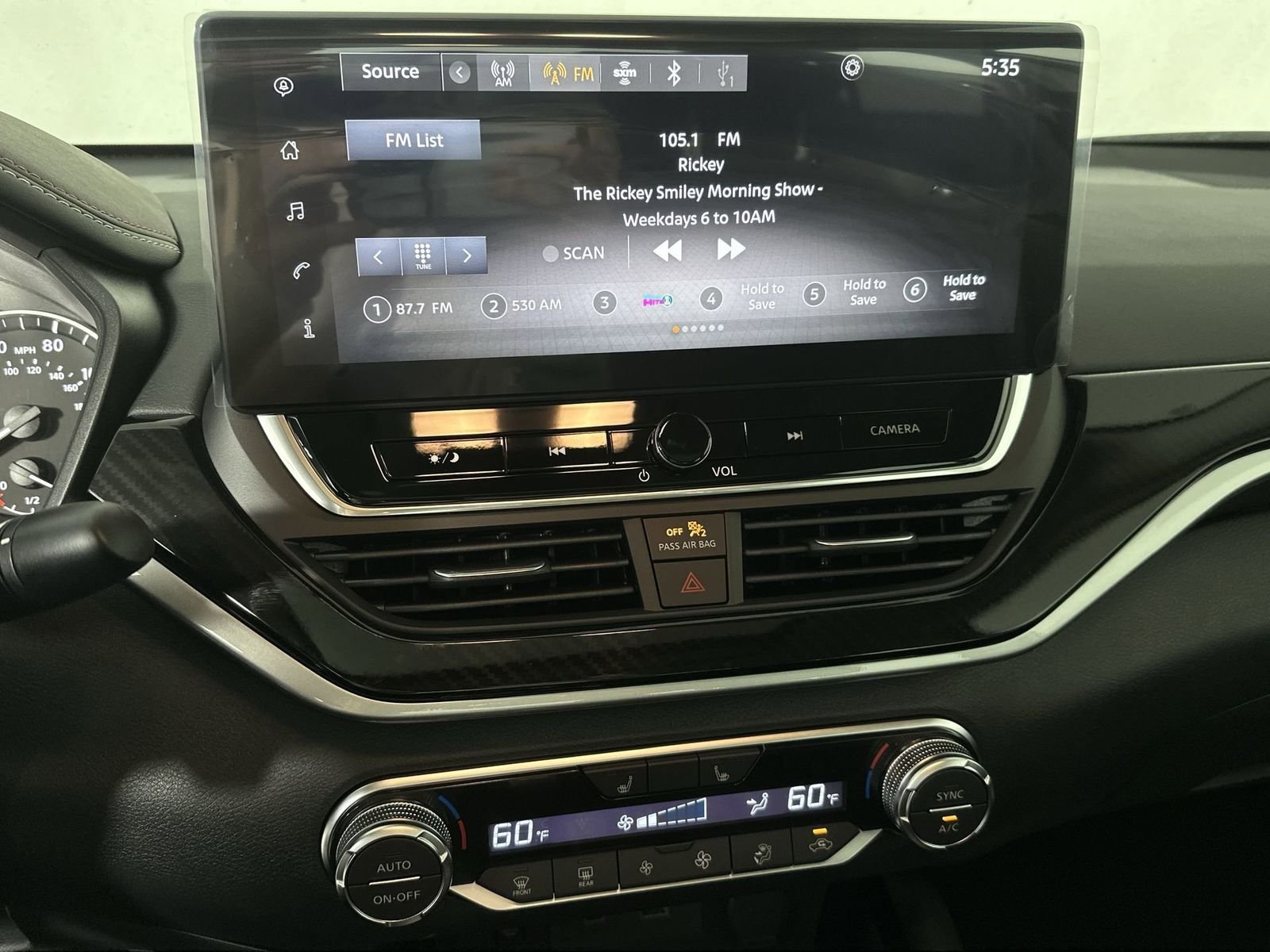 2025 Nissan Altima SR - Photo 21