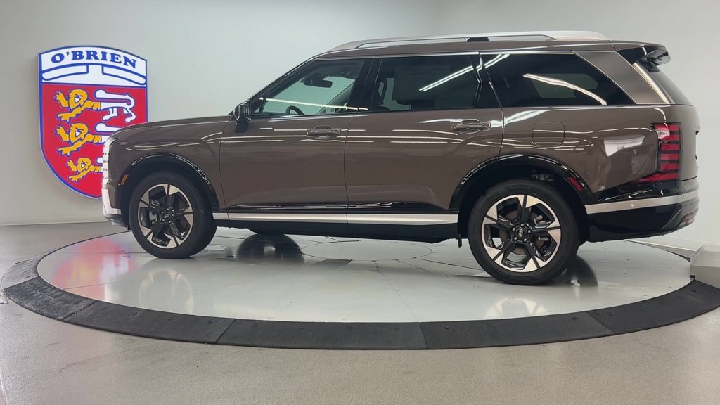 New 2026 Pearl Hyundai Limited AWD image 4