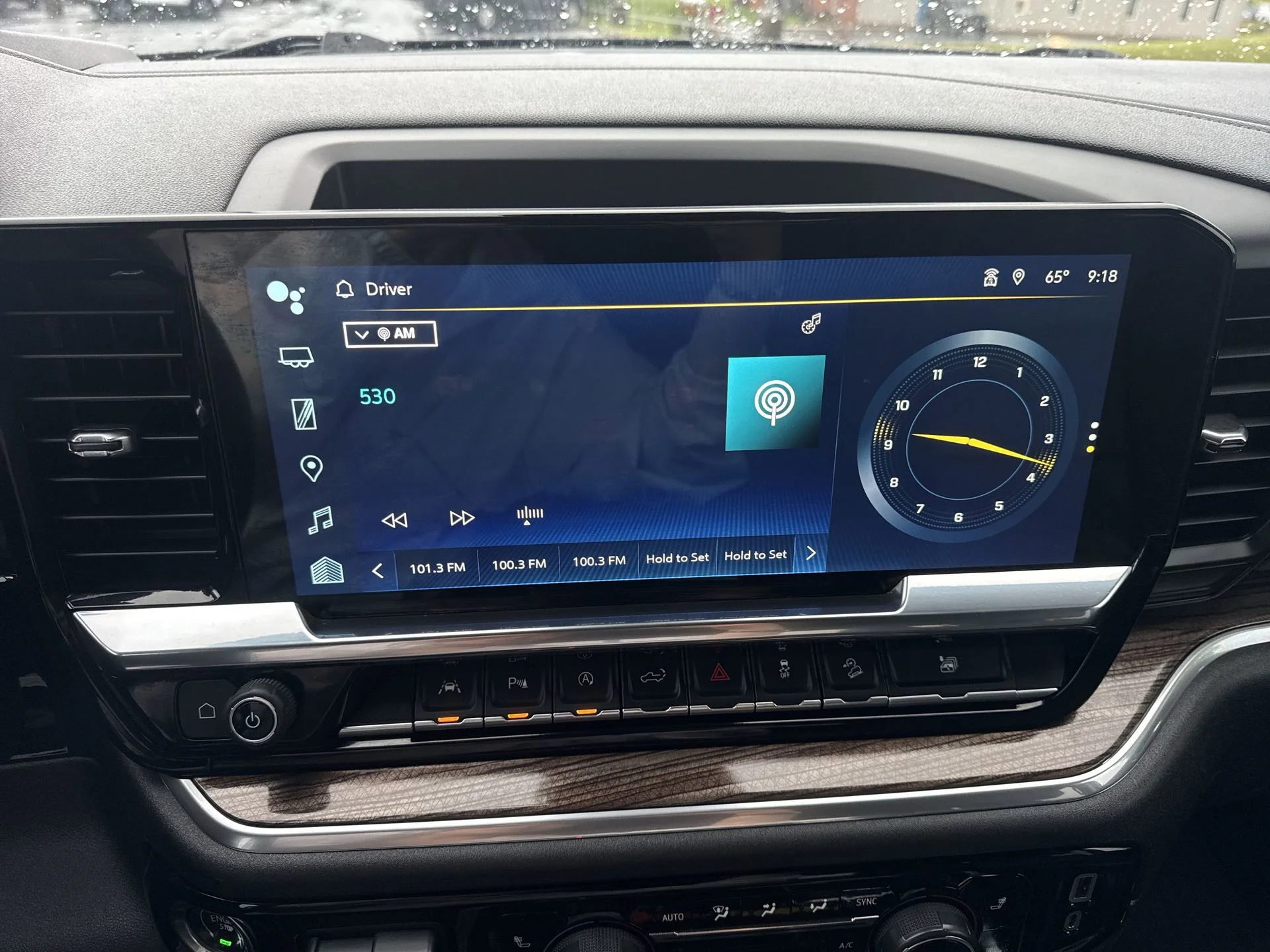 2023 Chevrolet Silverado 1500 RST - Photo 16