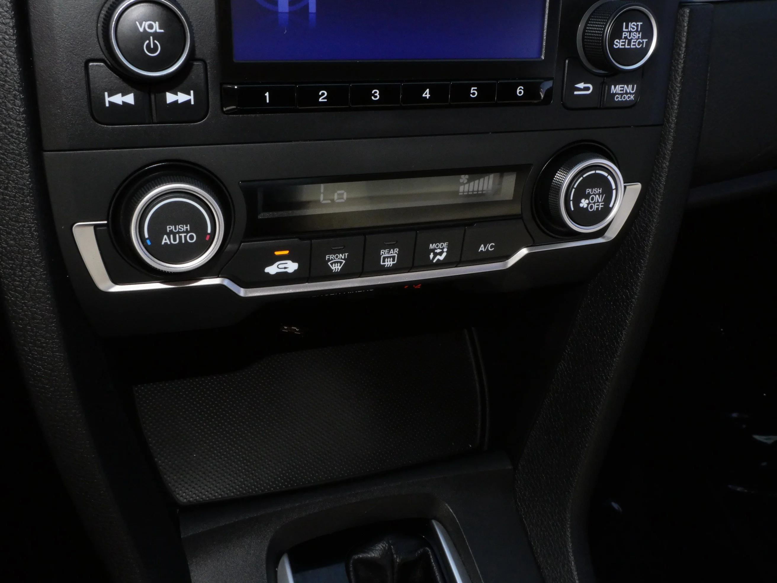 2020 Honda Civic LX - Photo 23