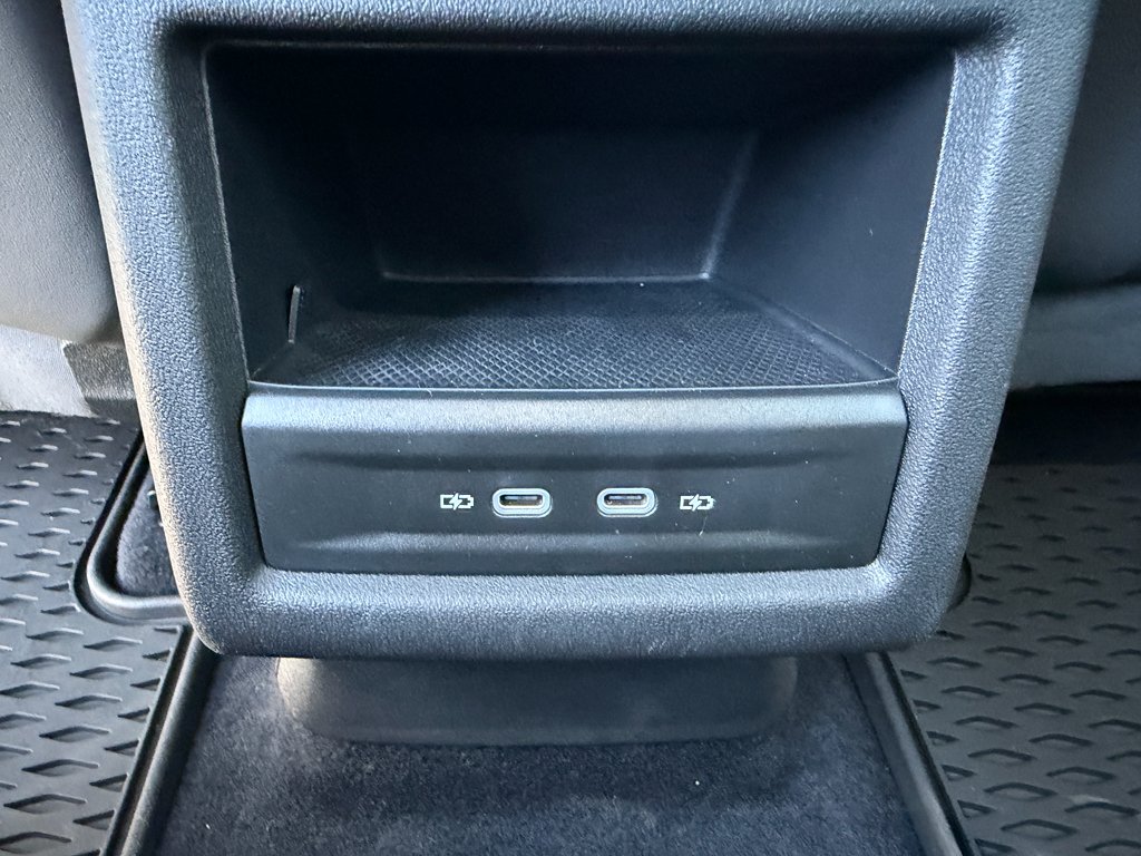 Used 2025 silver mist metallic Volkswagen Pro image 10