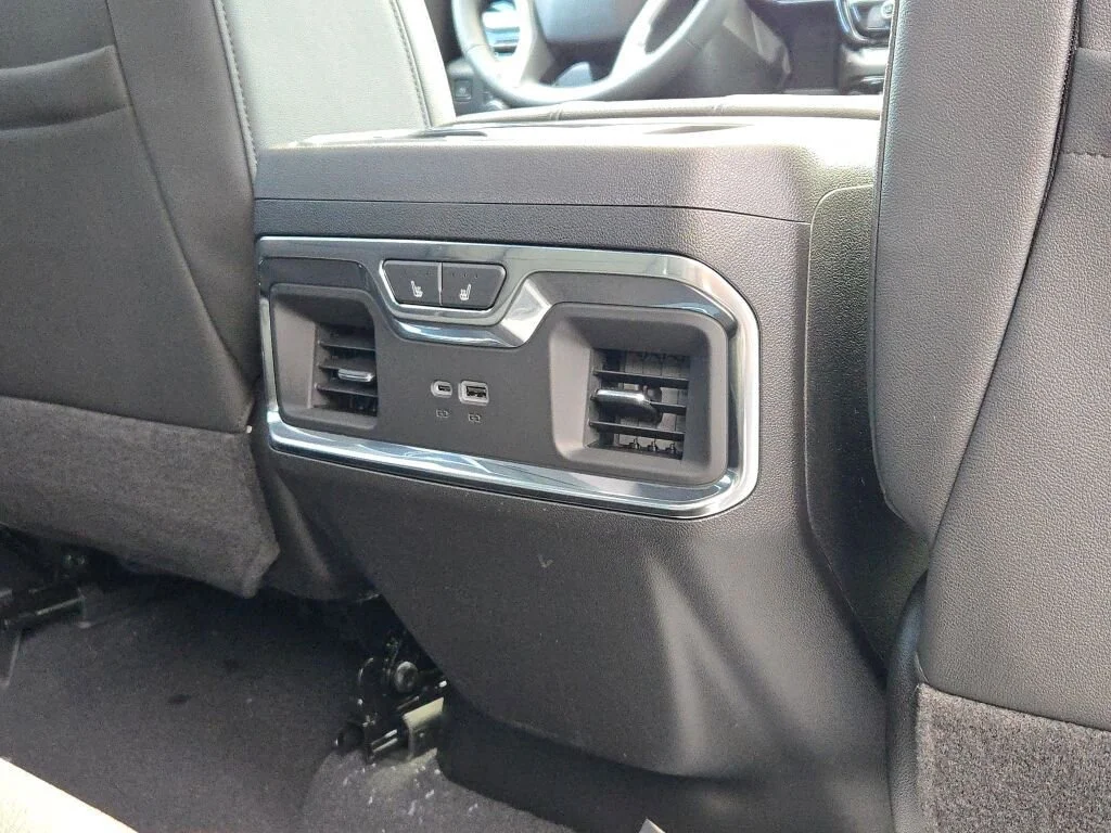 2026 Chevrolet Silverado 1500 LTZ - Photo 11