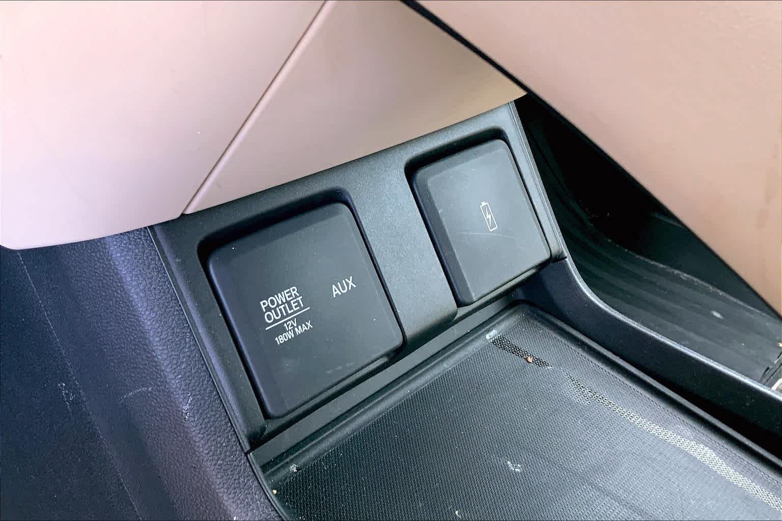 Used 2019 Majestic Black Pearl Acura  image 33
