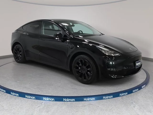 Used 2021 Black Tesla Long Range image 4