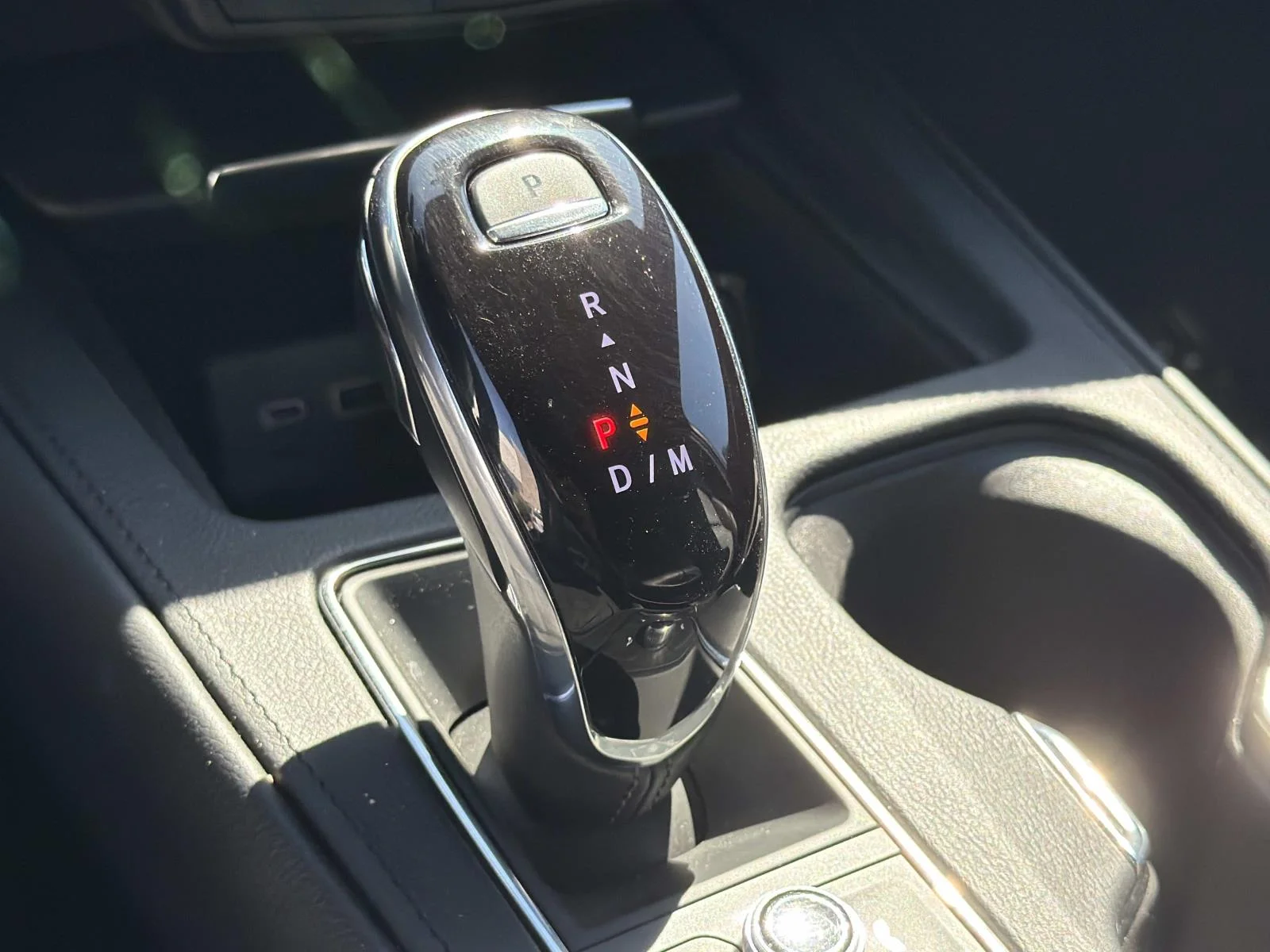 2024 Cadillac XT4 Premium Luxury - Photo 11