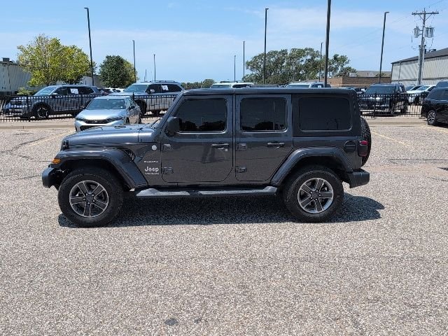 Used 2018 Crystal Metallic Jeep Unlimited Sahara image 2