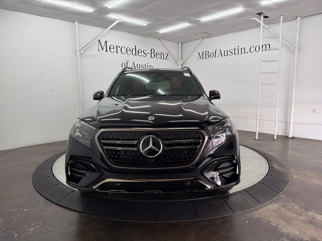 New 2027 Black Mercedes-Benz GLS 450 image 2