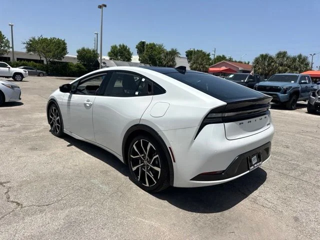 Used 2025 Beige Toyota XSE Premium image 13