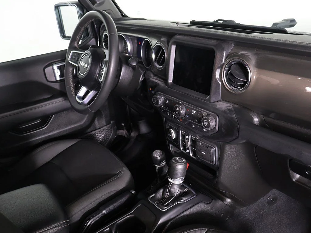 Used 2023 Black Jeep Sahara image 23
