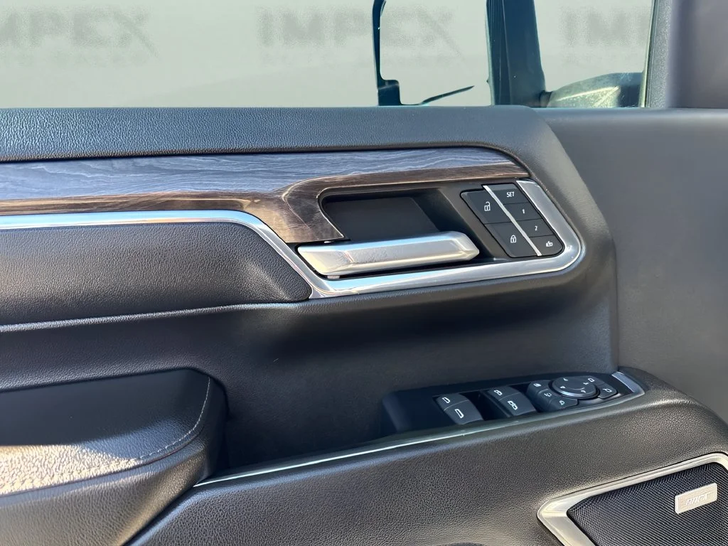 Used 2024 Gray Chevrolet LTZ image 26