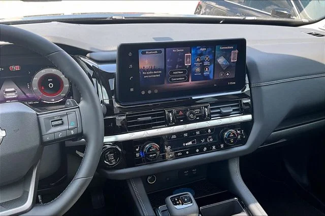 New 2026 Nissan Pathfinder Platinum 4D Sport Utility