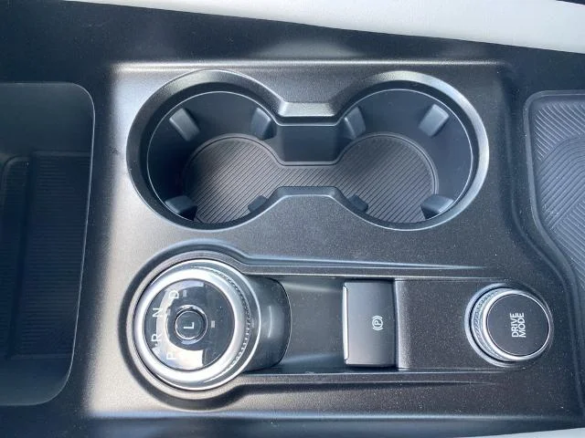New 2026 Space White Metallic Ford Active image 29