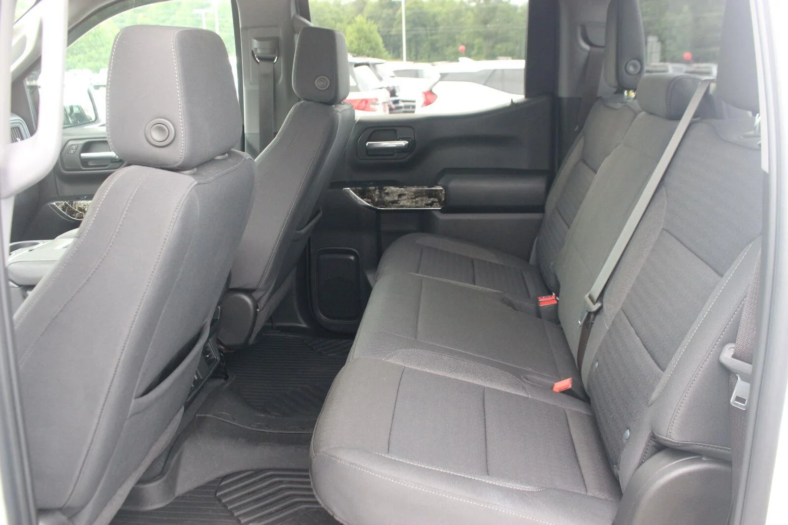 Used 2024 Summit White Chevrolet Custom Trail Boss image 33