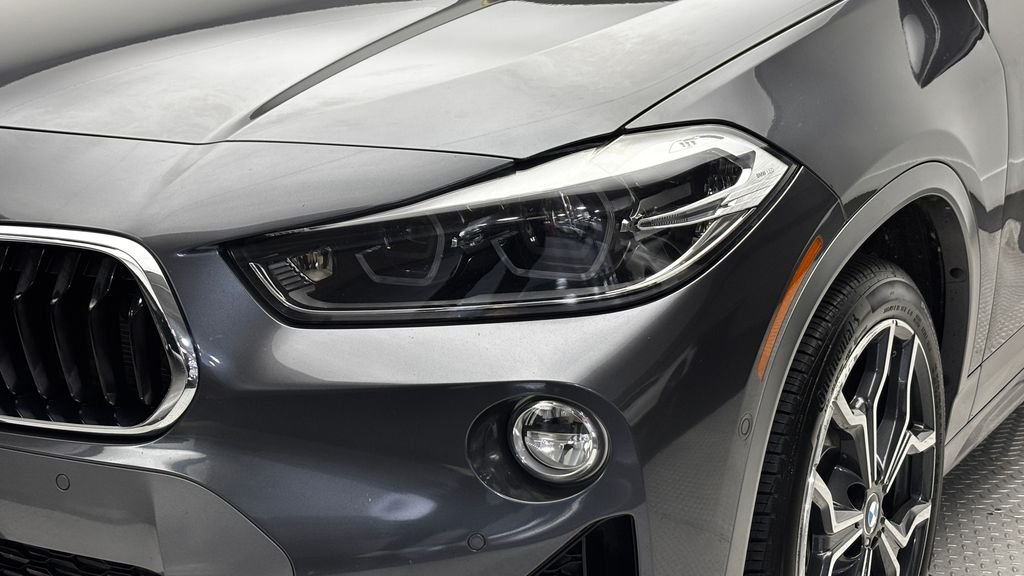 Used 2019 Gray BMW xDrive28i image 3