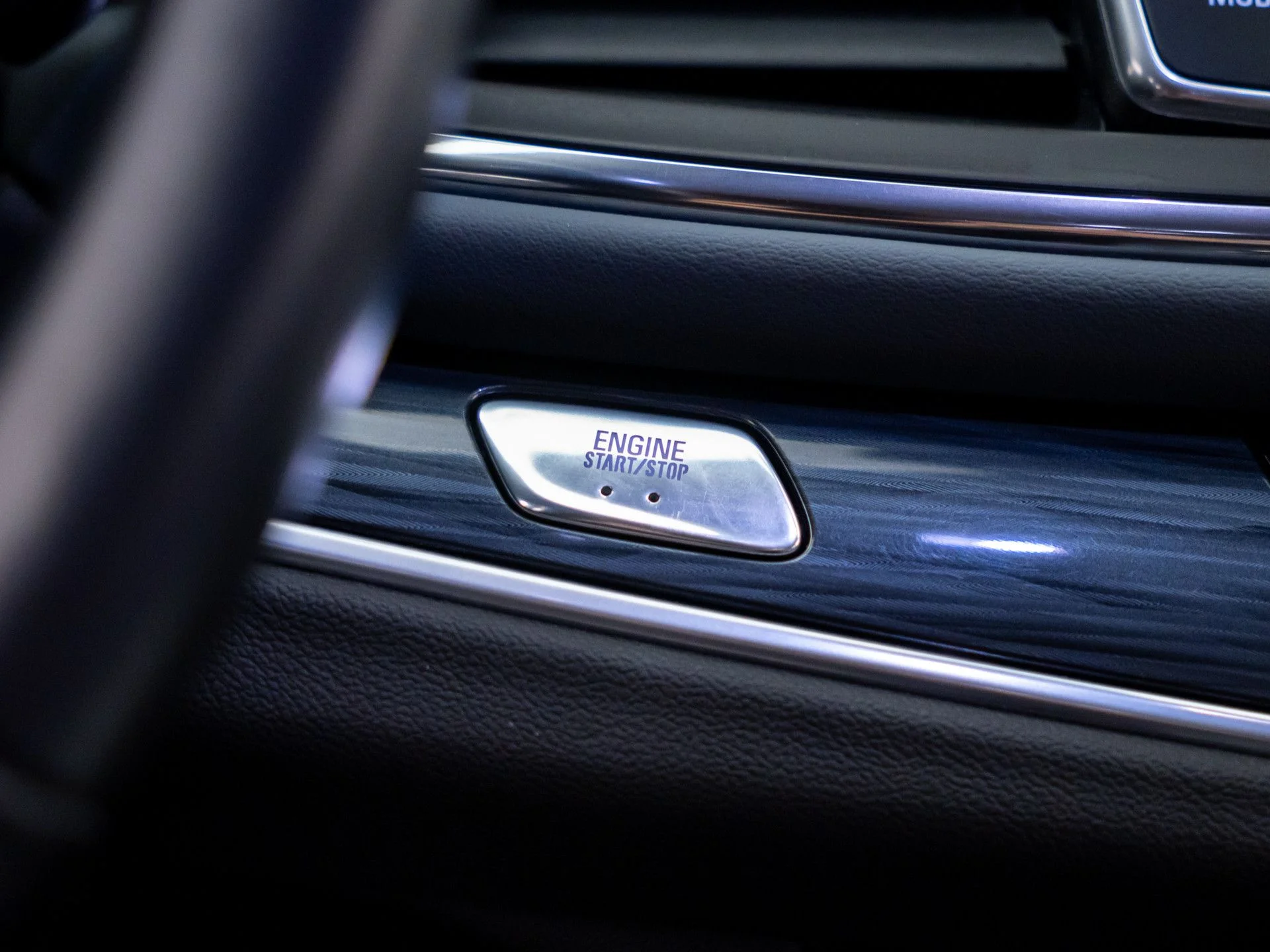 Used 2021 Black Buick Essence image 20