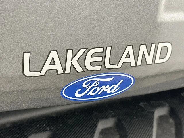 New 2026 Gray Ford Lariat image 27
