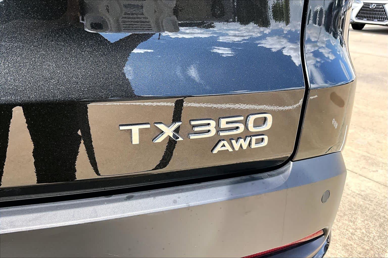 Certified Used 2026 CAVIAR Lexus Premium image 10