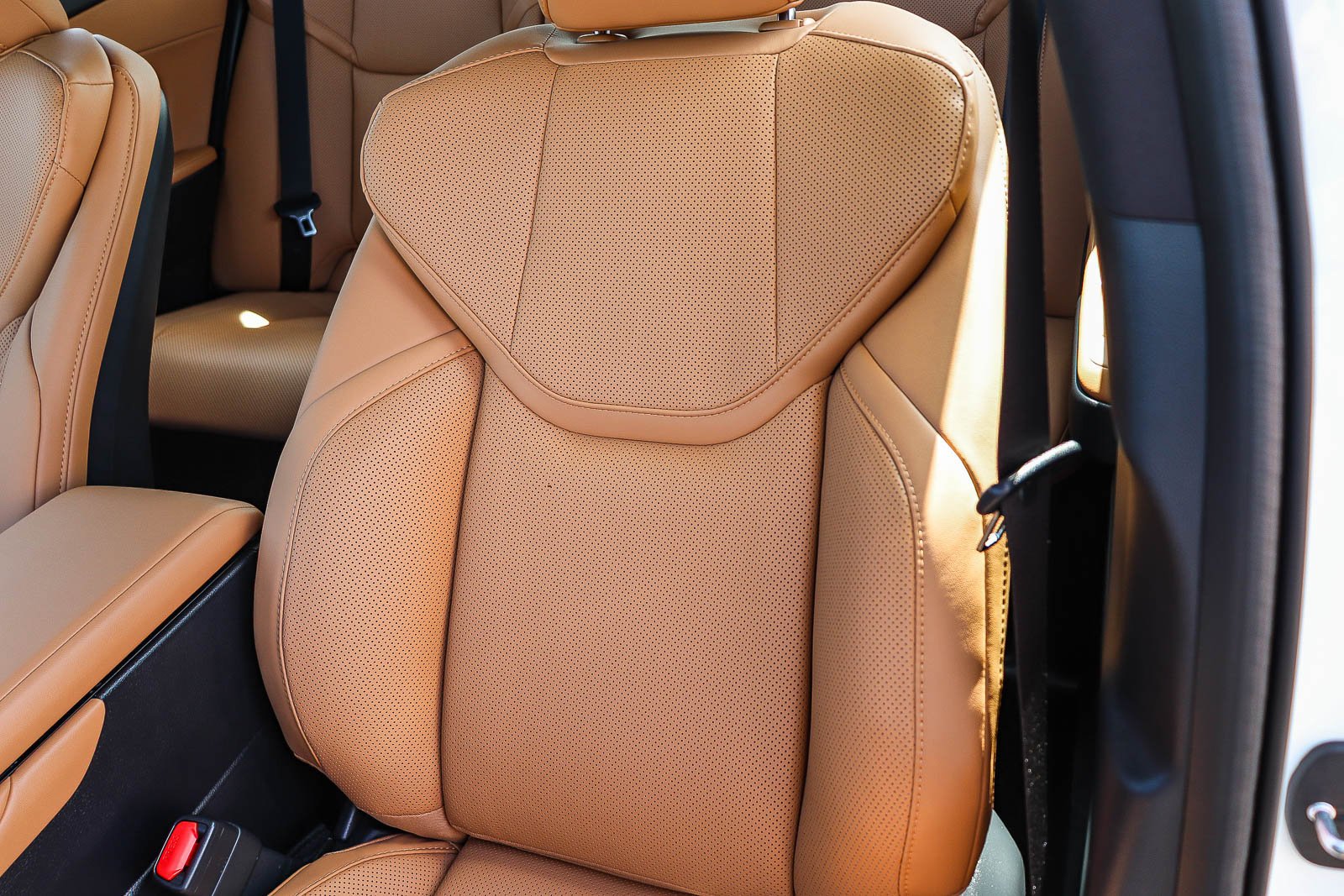 New 2026 Ultra White Lexus ES 350e PREMIUM image 33