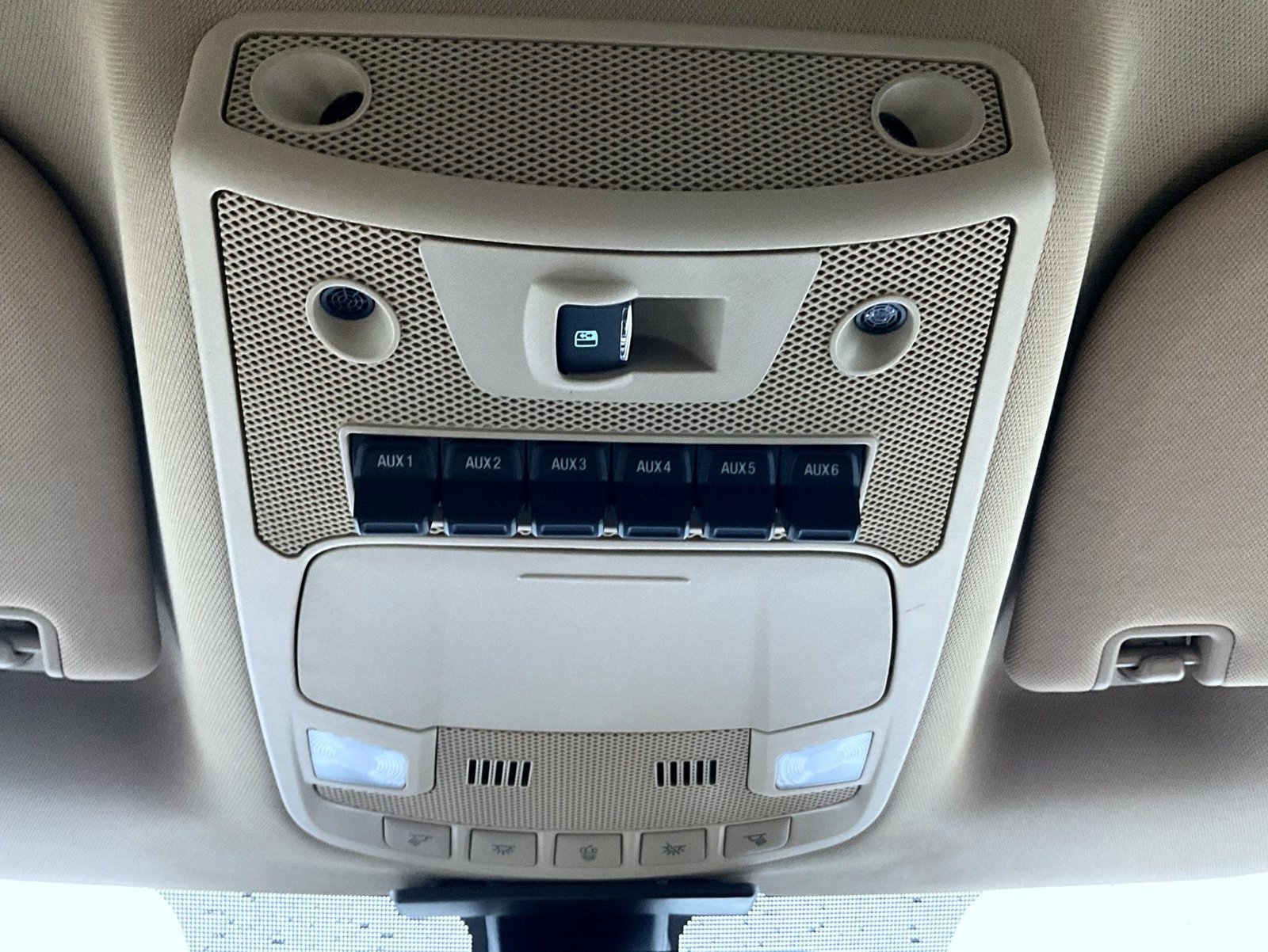 Used 2019 Red Ford Lariat image 17