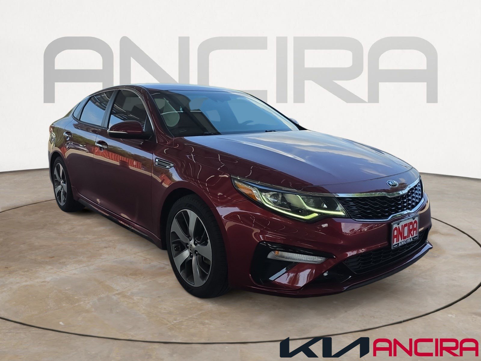 2019 Kia Optima S AT's photo