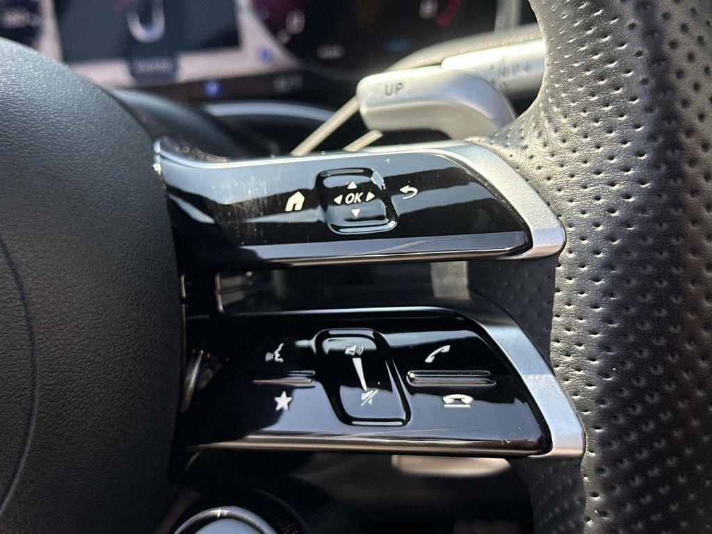 Certified Used 2023  Mercedes-Benz SL 43 AMG® image 28