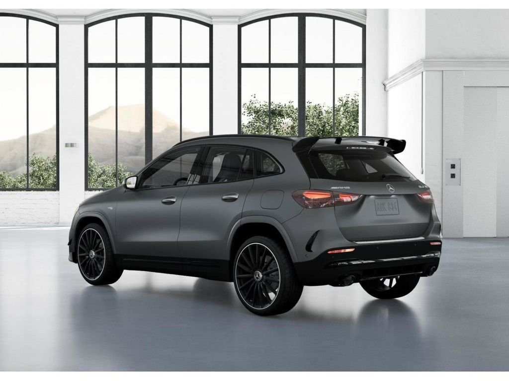 New 2026 MANUFAKTUR Mountain Grey Magno Mercedes-Benz AMG® GLA 35 4MATIC® SUV image 29