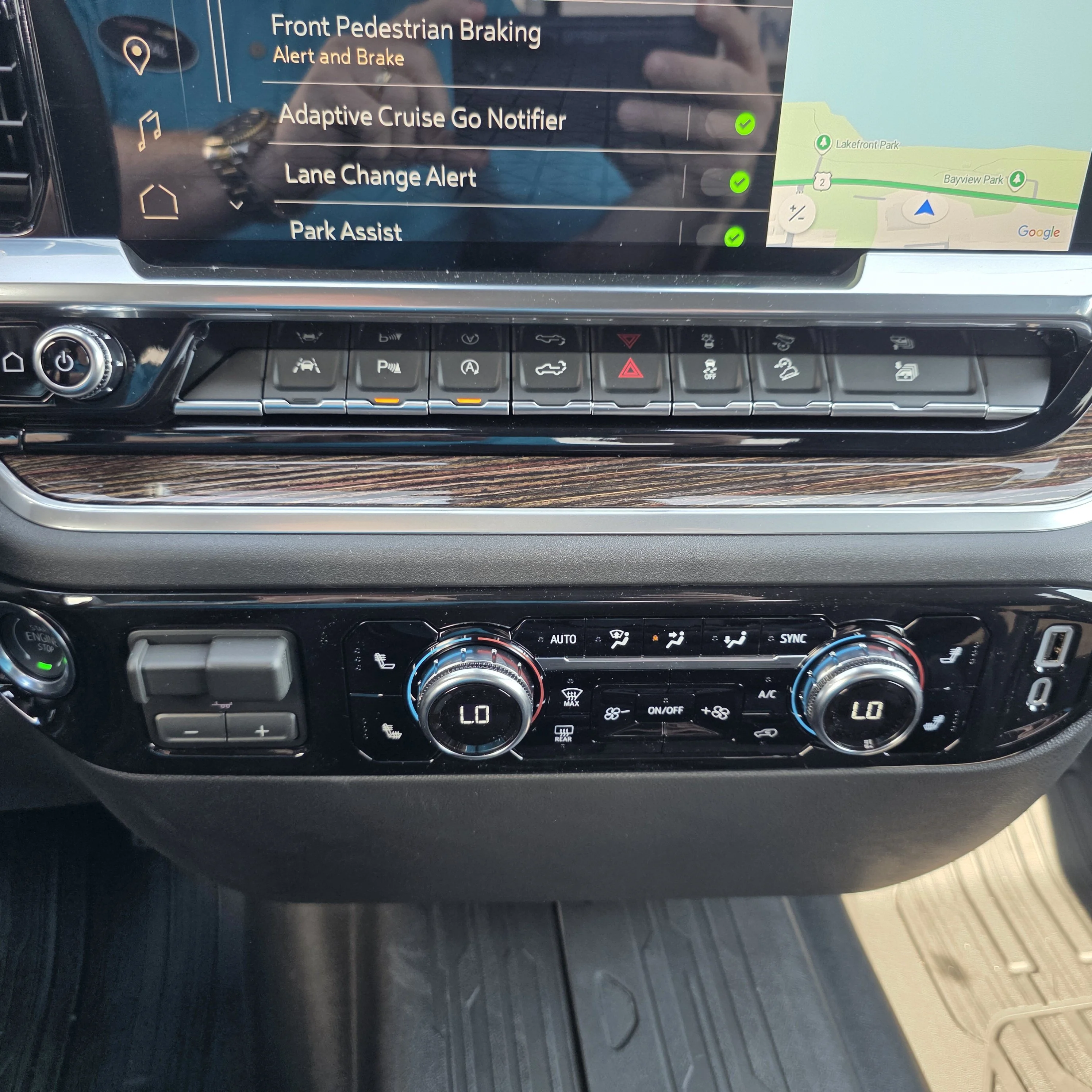 2026 GMC Sierra 1500 SLE - Photo 15