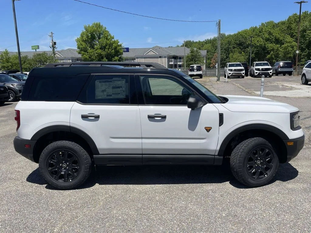 New 2026 White Ford Badlands image 2