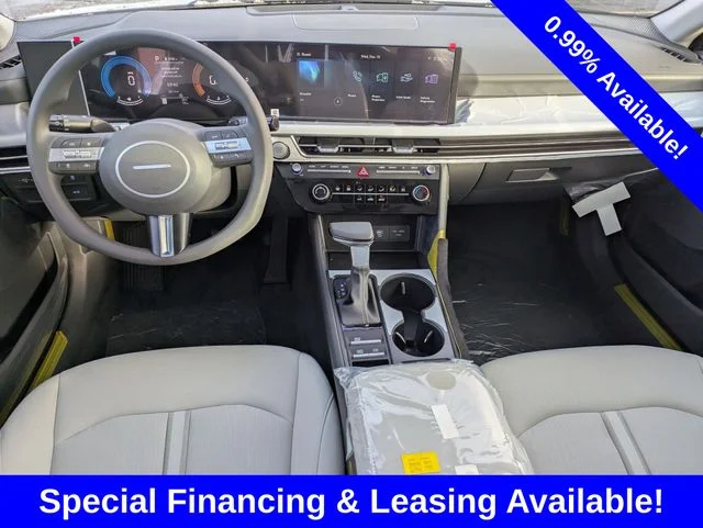Certified Used 2026 White Hyundai SE image 19