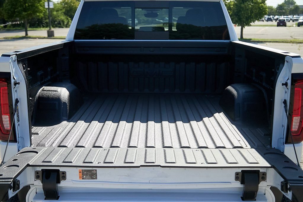 New 2026 Glacier White Tricoat GMC Denali image 25