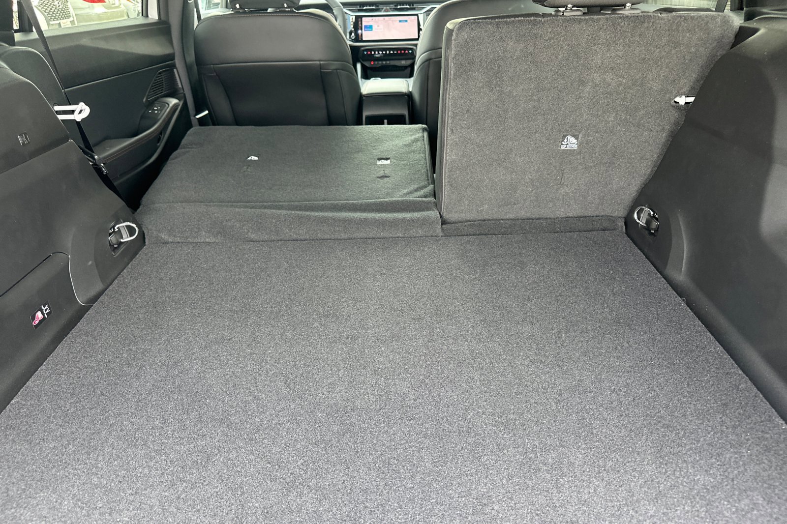 New 2026 Bright White Clearcoat Jeep Overland image 15