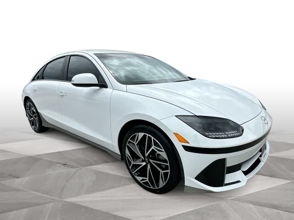 Used 2023 Hyundai IONIQ 6 SEL with VIN KMHM34AA1PA033581 for sale in Doral, FL