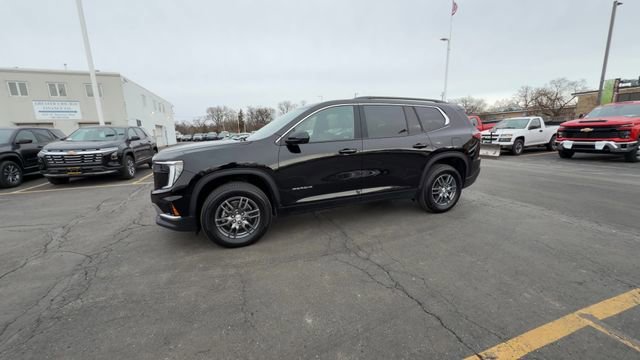 2025 GMC ACADIA - Image 3