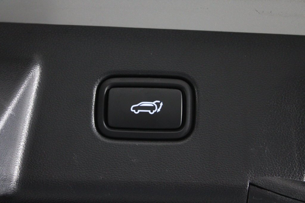 Certified Used 2024 Silver Hyundai SEL image 19