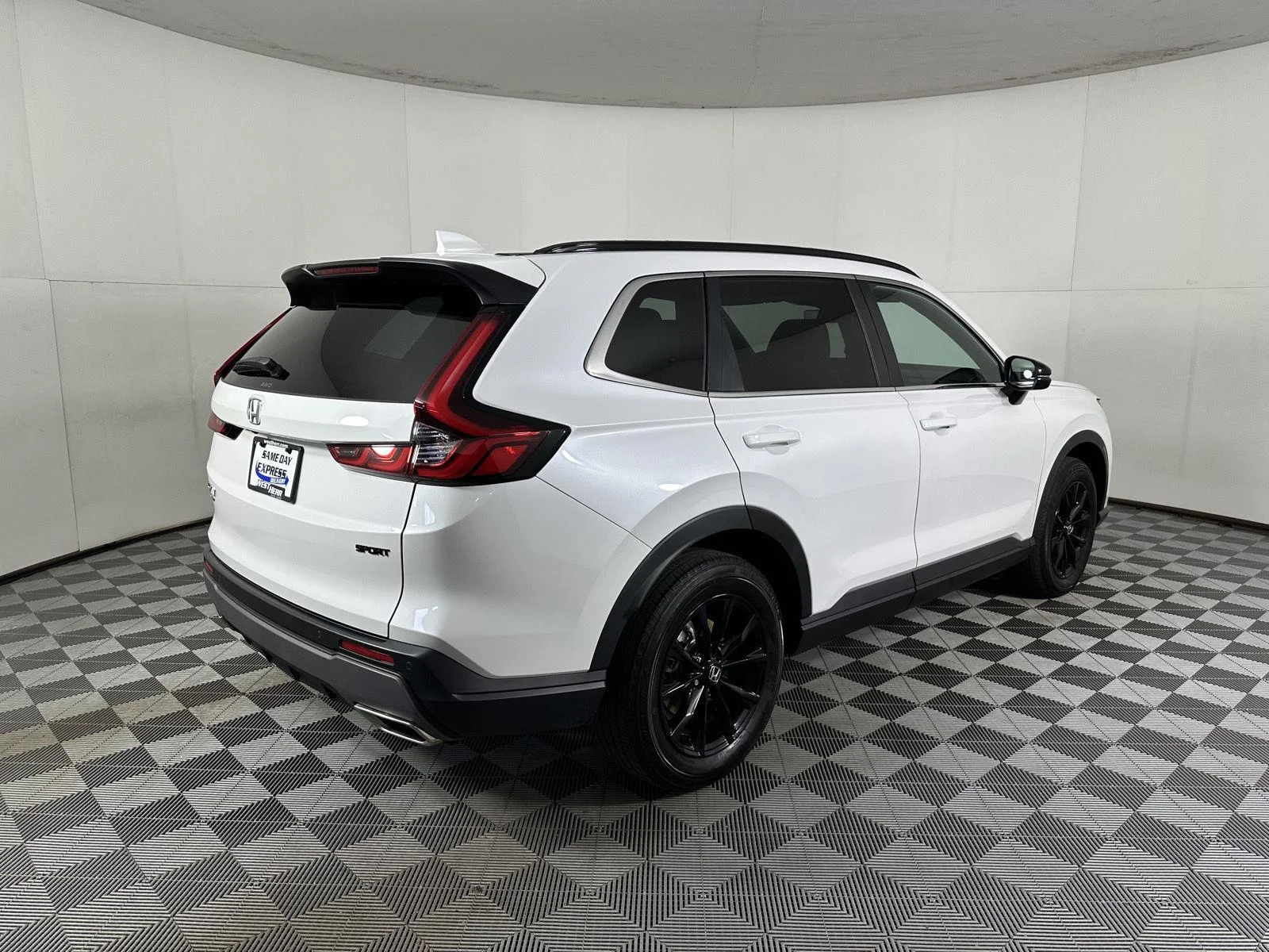 Used 2024 Platinum White Pearl Honda Sport-L image 7