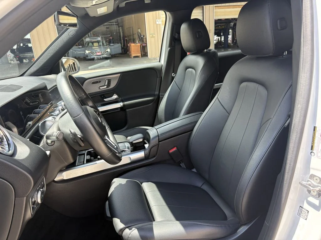 Used 2023 White Mercedes-Benz 300 image 11