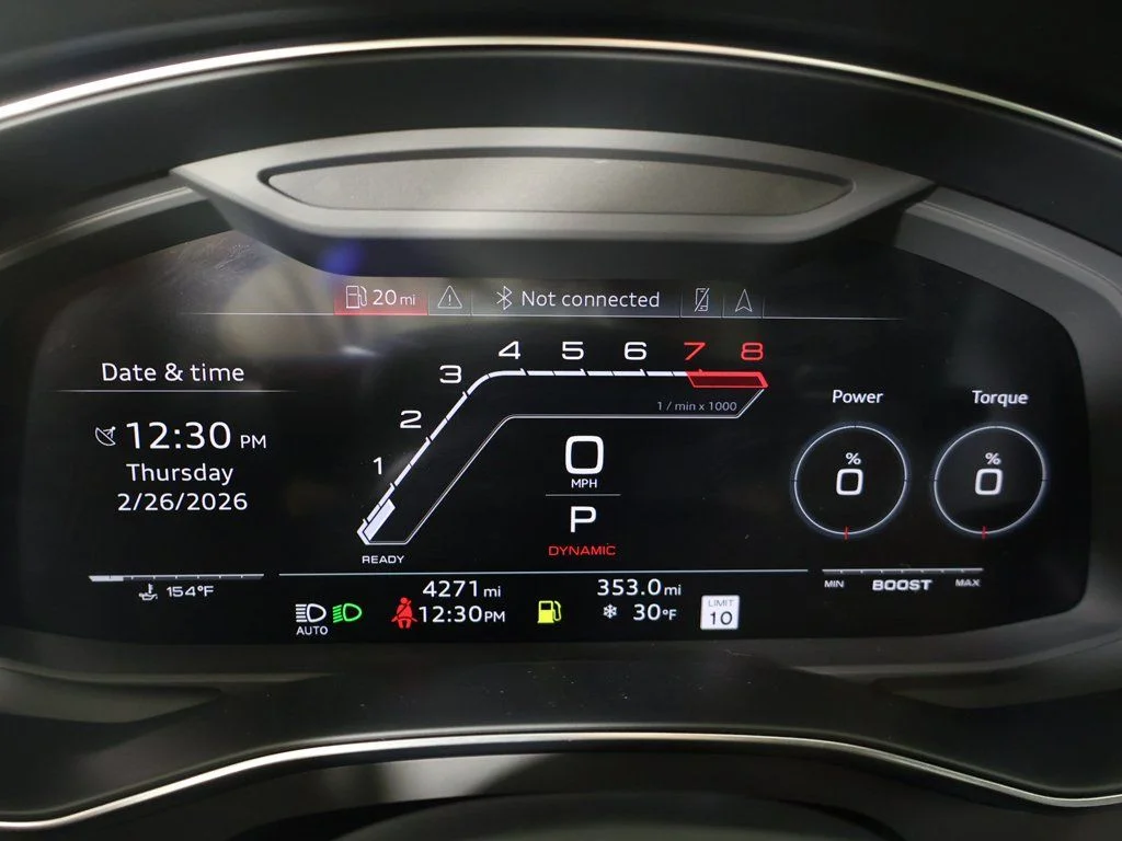 Used 2025 Mythos Black Metallic Audi 4.0T image 45