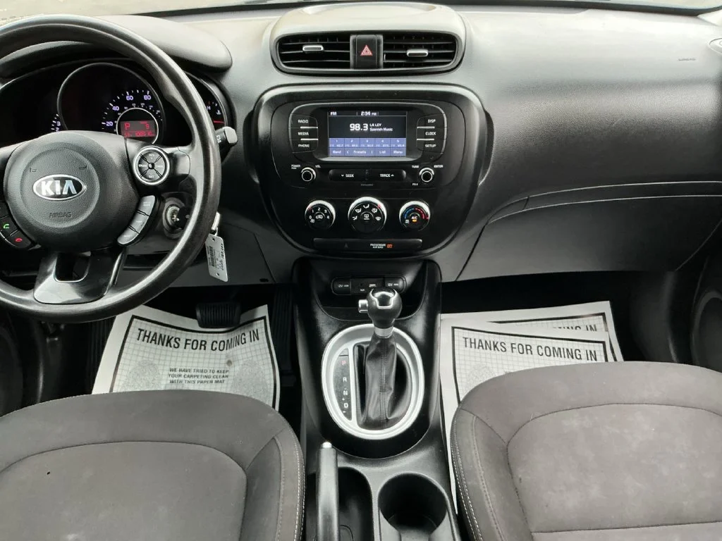 Used 2019 Black Kia Base image 20
