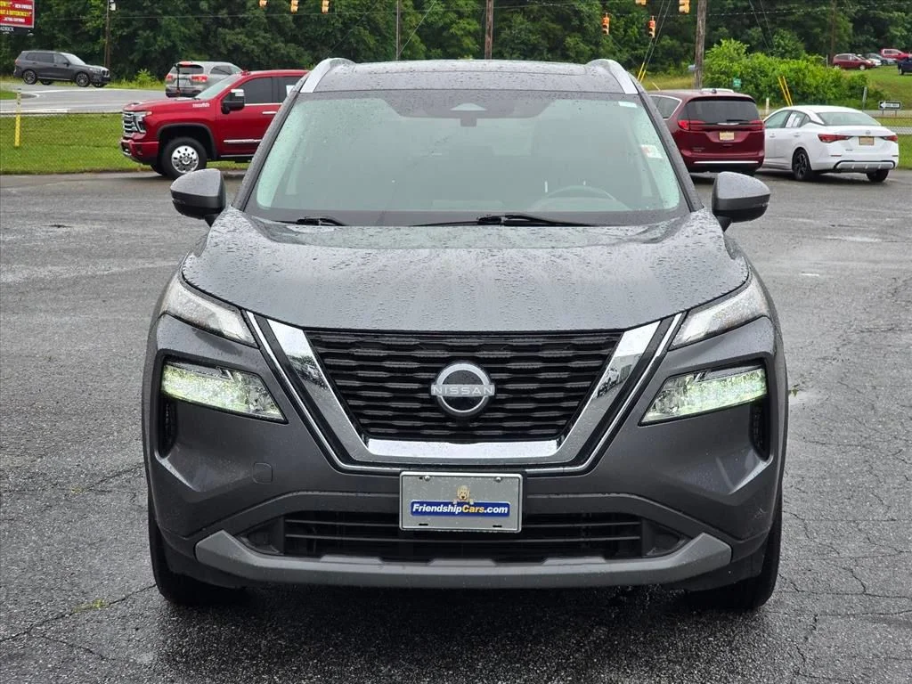 Used 2023 Gray Nissan SV image 22