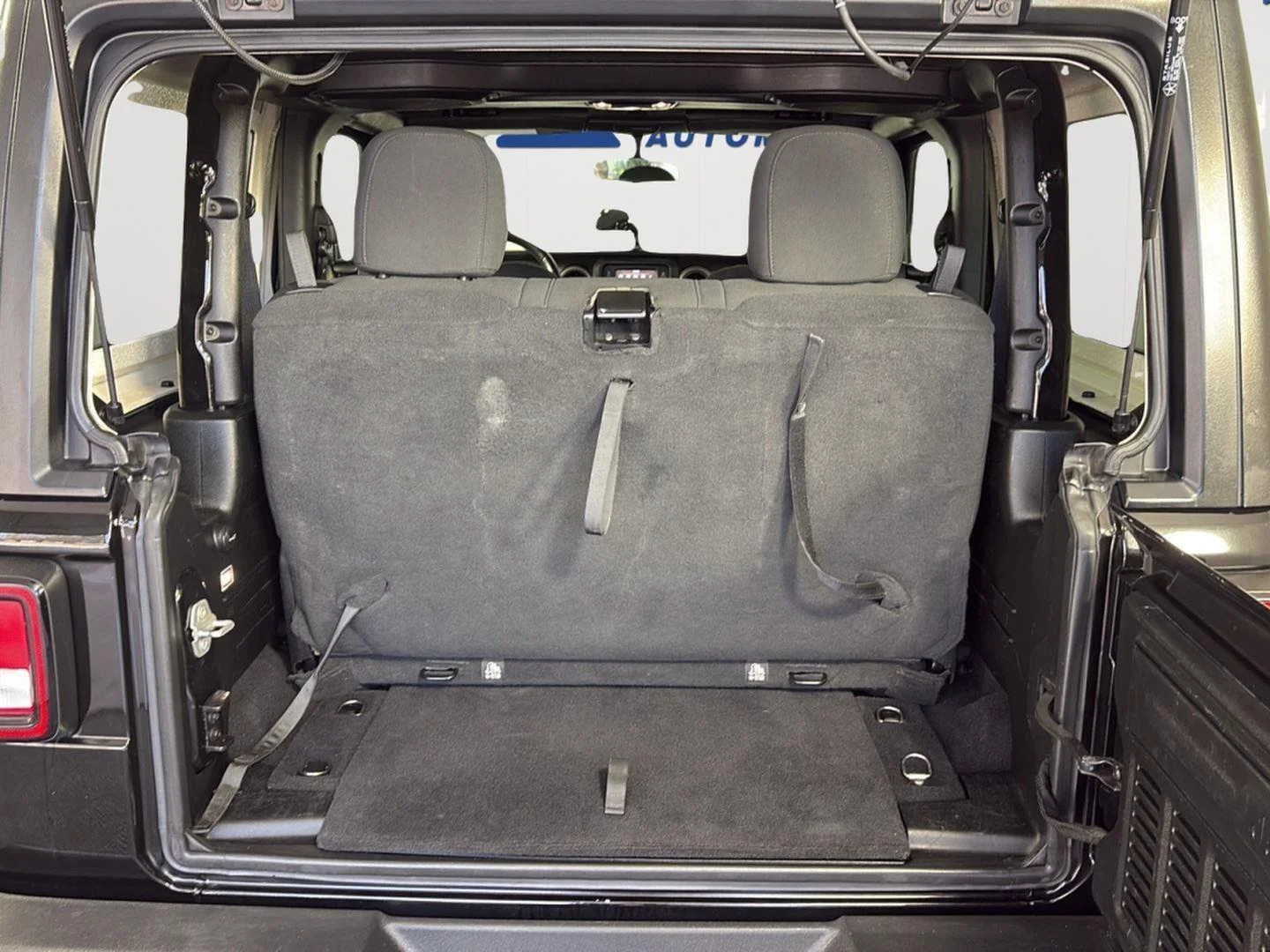 Used 2020 Black Clearcoat Jeep Sport S image 8
