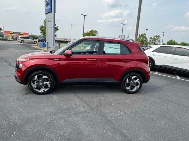 2025 Hyundai Venue SEL - Photo 38