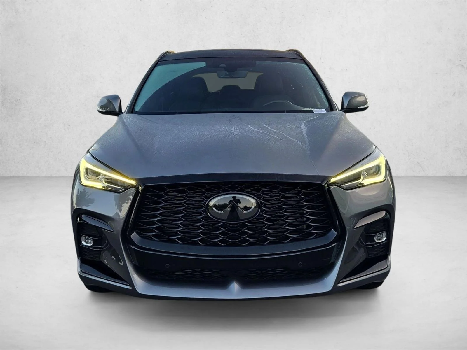 Used 2024 Graphite Shadow INFINITI SPORT image 3