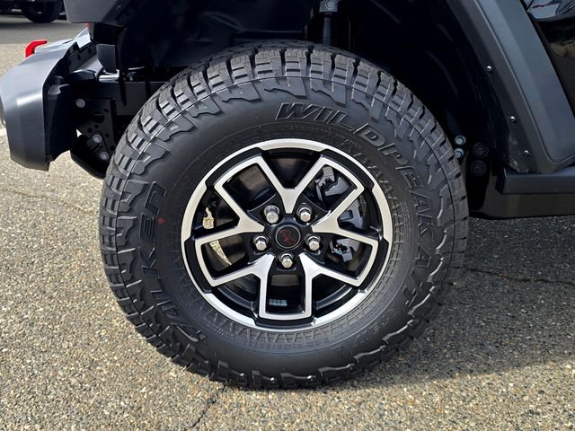 New 2026 Black Clearcoat Jeep Rubicon image 34